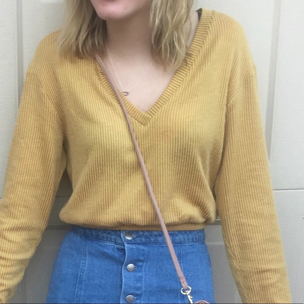 yellow cropped sweater